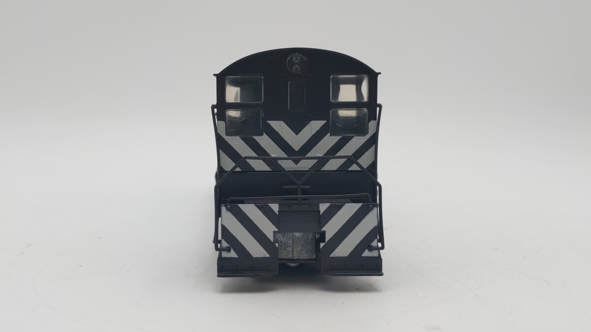 American Models S1209 S Scale Santa Fe S-12 Diesel Baldwin Switcher #632 VG/Box