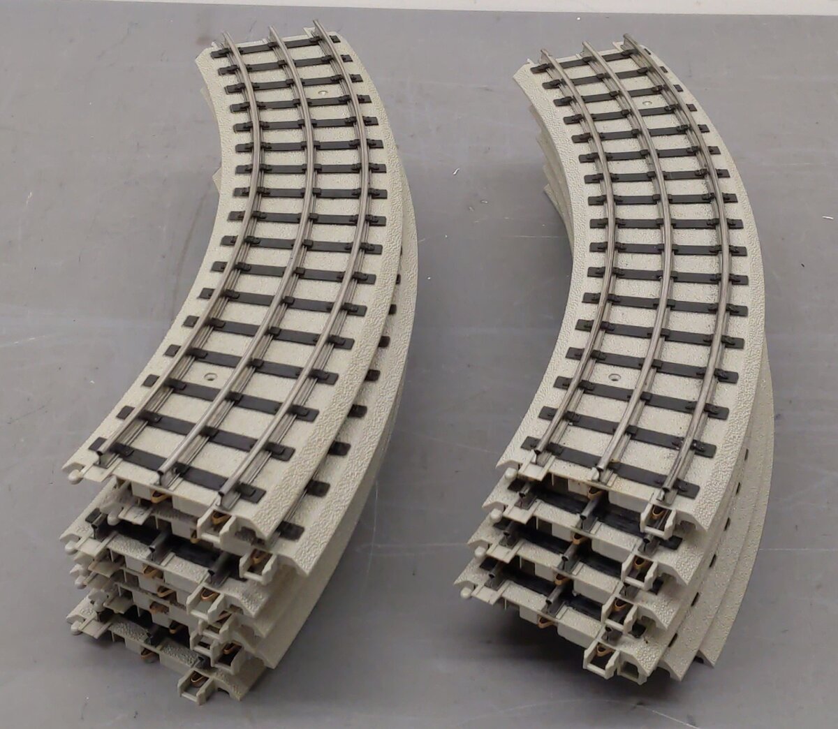 MTH 11-99042 Standard Gauge RealTrax 42