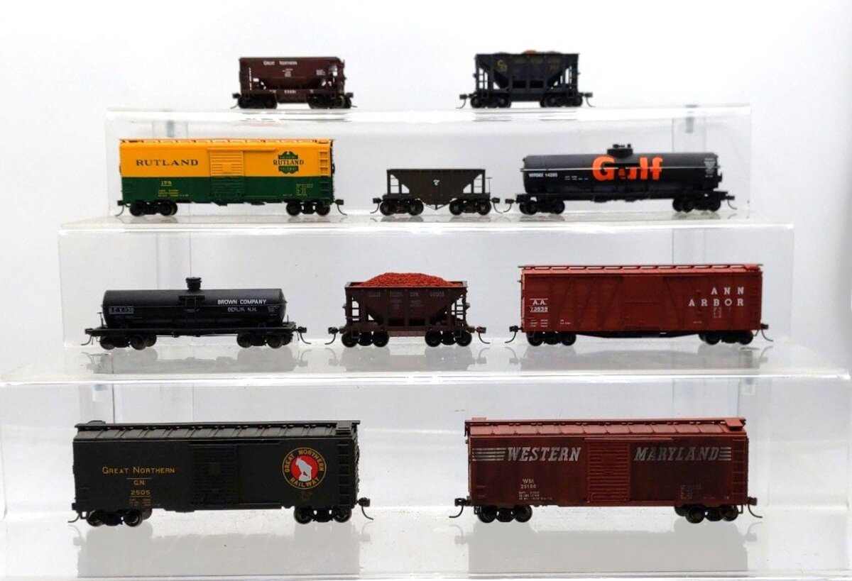 Accurail & Other HO Scale Assorted Freight Cars [10] VG
