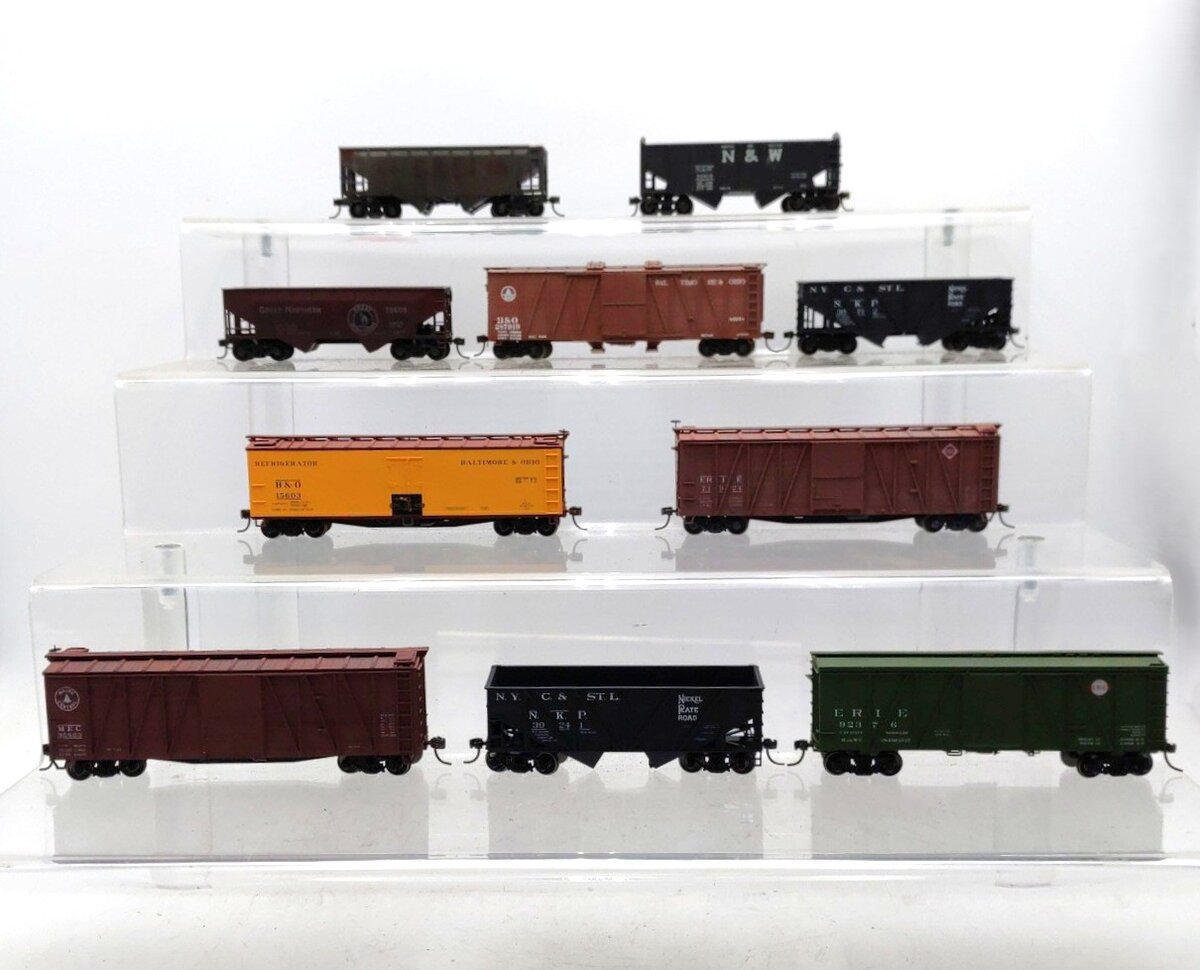 Accurail & Other HO Scale Assorted Freight Cars [10] VG