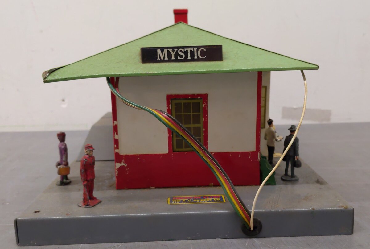 American Flyer 755 Vintage S Gauge Mystic Talking Train Station VG/Box