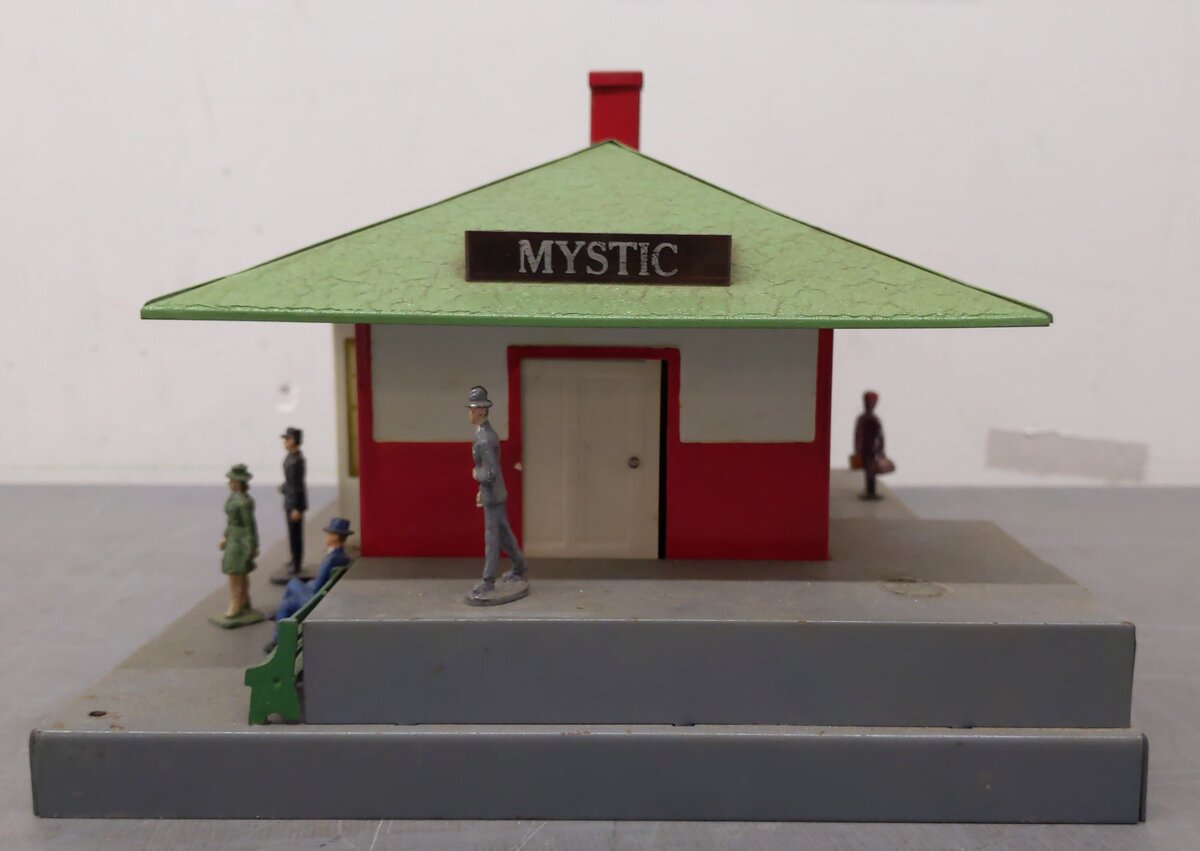 American Flyer 755 Vintage S Gauge Mystic Talking Train Station VG/Box