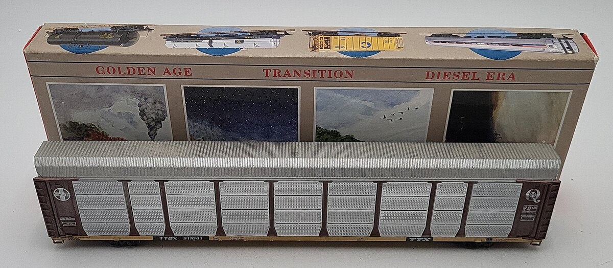 Walthers 932-4812 HO SF 89' Enclosed Auto Carrier Kit [Assembled] VG/Box