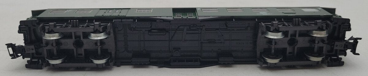 Marklin 41330 HO German Federal Railroad DB Type BD4yge 2nd Class Coach LN