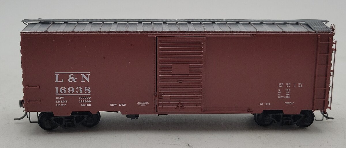 Kadee 4325 HO Scale Lousiville & Nashville 40' PS-1 Boxcar #16938 EX