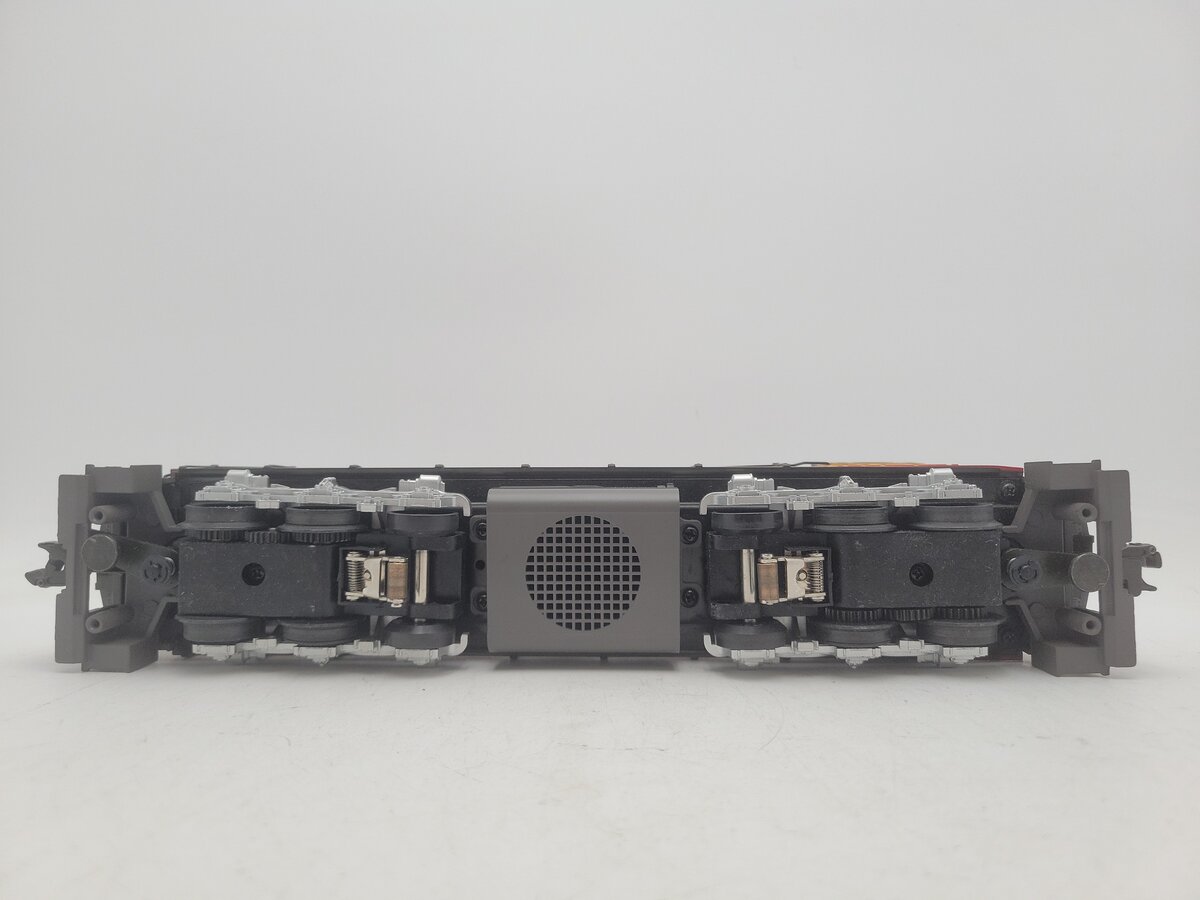 MTH 30-2117-0 Union Pacific SD60M Diesel Engine w/Horn #6365 VG