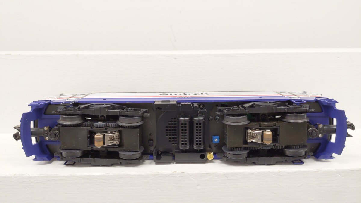 MTH 20-5505-1 Amtrak AEM-7 Electric Locomotive w/Proto-Sound 1.0 #938 EX/Box
