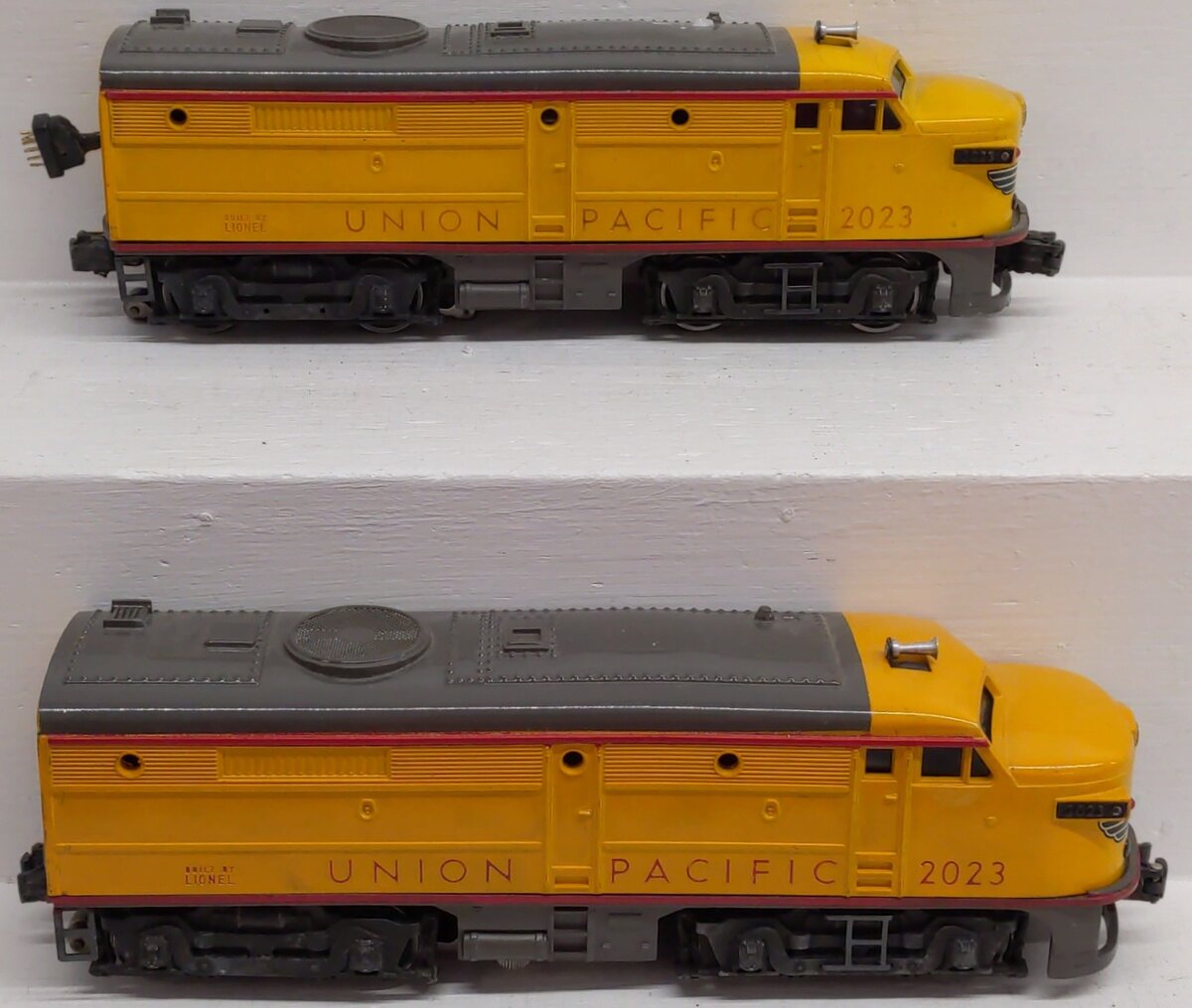 Lionel 2023 Vintage O Gauge Union Pacific Alco AA Diesel Locomotive Set VG