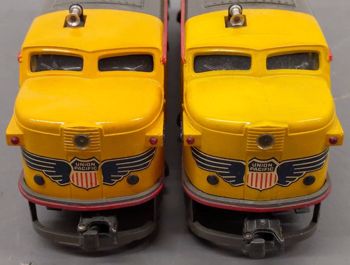 Lionel 2023 Vintage O Gauge Union Pacific Alco AA Diesel Locomotive Set VG