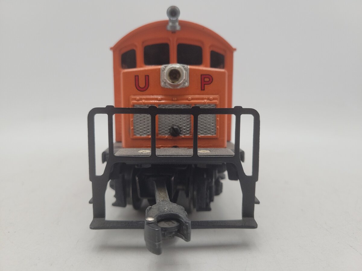 O Gauge CUSTOM Union Pacific Diesel Locomotive #3989