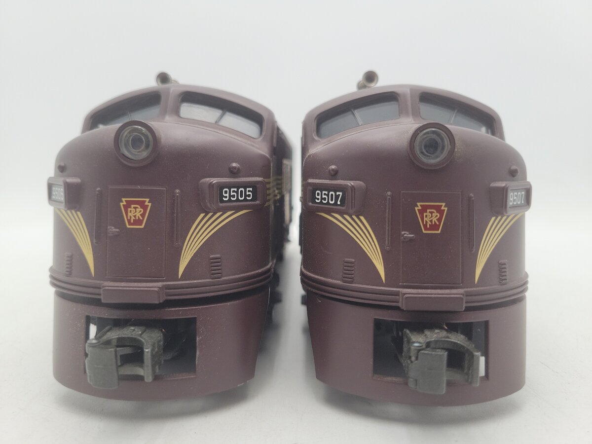 MTH 30-2130-0 O Gauge Pennsylvania F3 AA Diesel Engine Set with Horn #9505/9507 VG