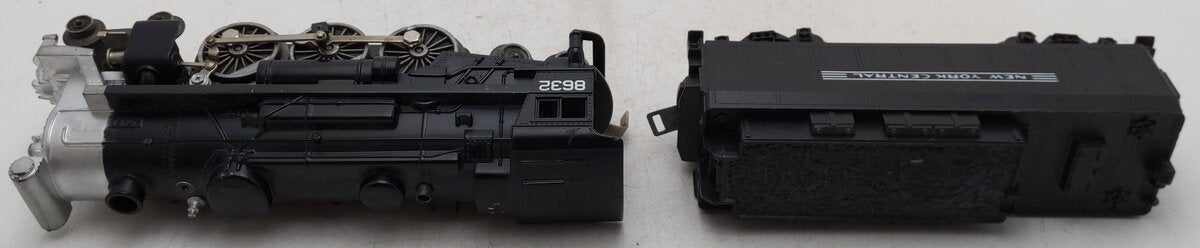 Lionel 6-8632 O Gauge New York Central 4-4-4 Steam Locomotive and Tender #8632