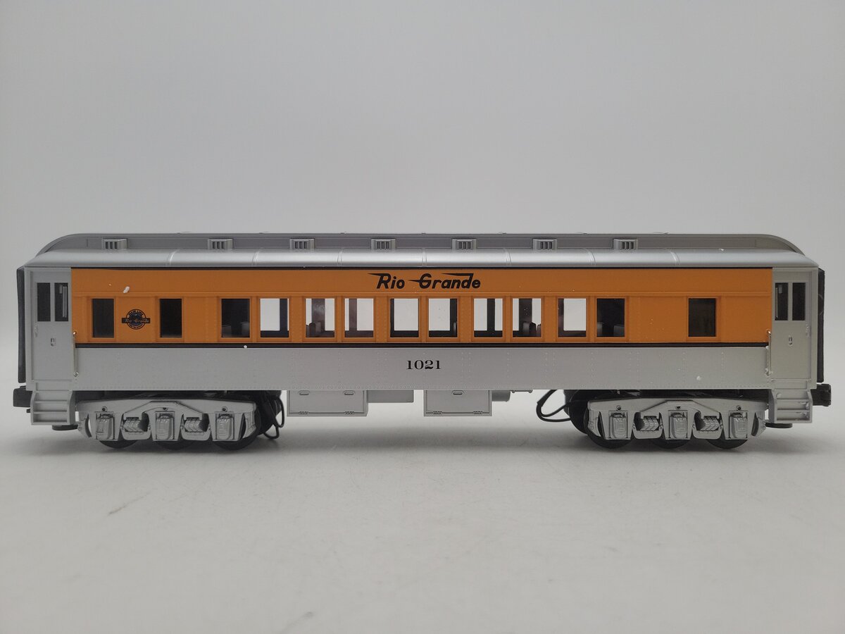 MTH 30-6231 O Denver Rio Grande Madison Passenger Car #1021 EX/Box