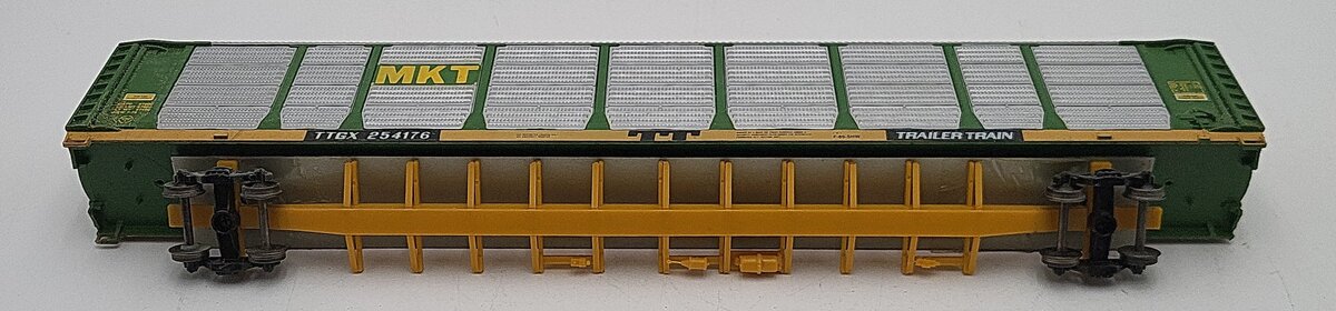Walthers 932-4805 HO MKT 89' Enclosed Auto Carrier #254176 VG/Box