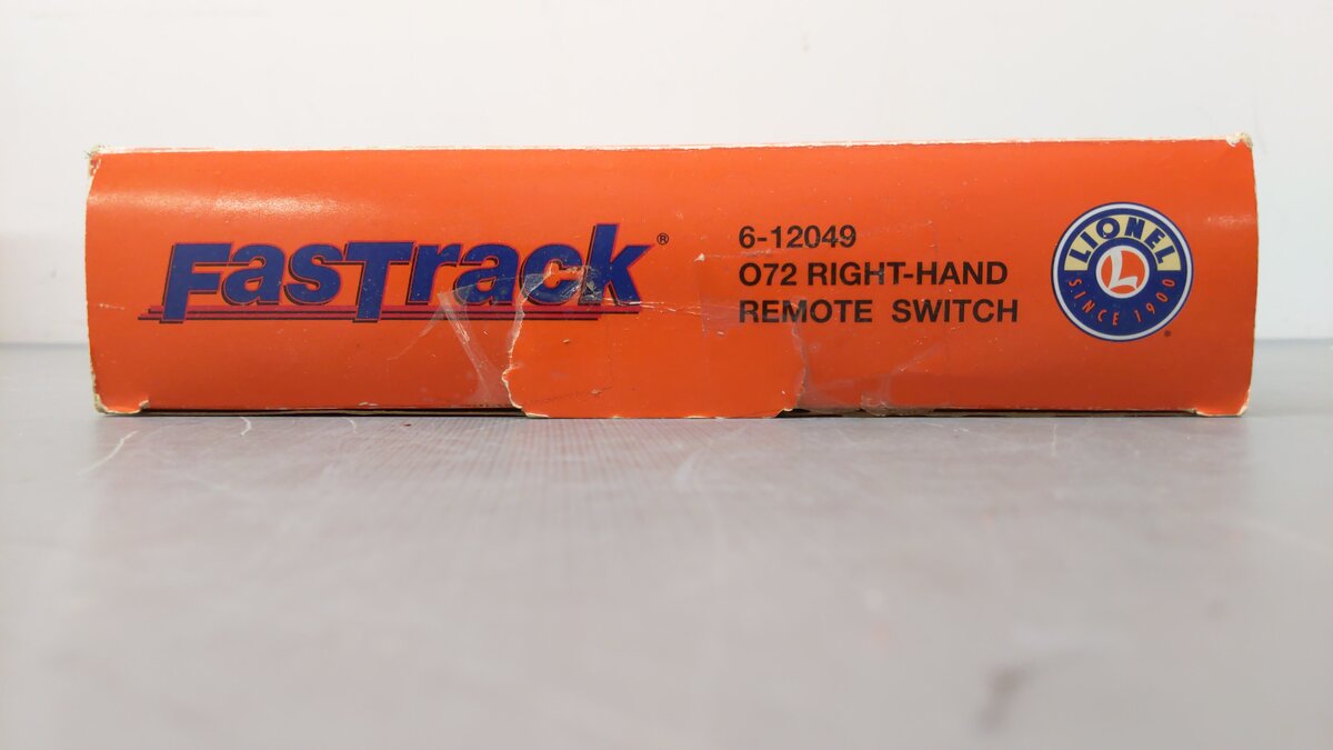 Lionel 6-12049 O72 Right Hand Remote-Control FasTrack Switch Turnout EX/Box