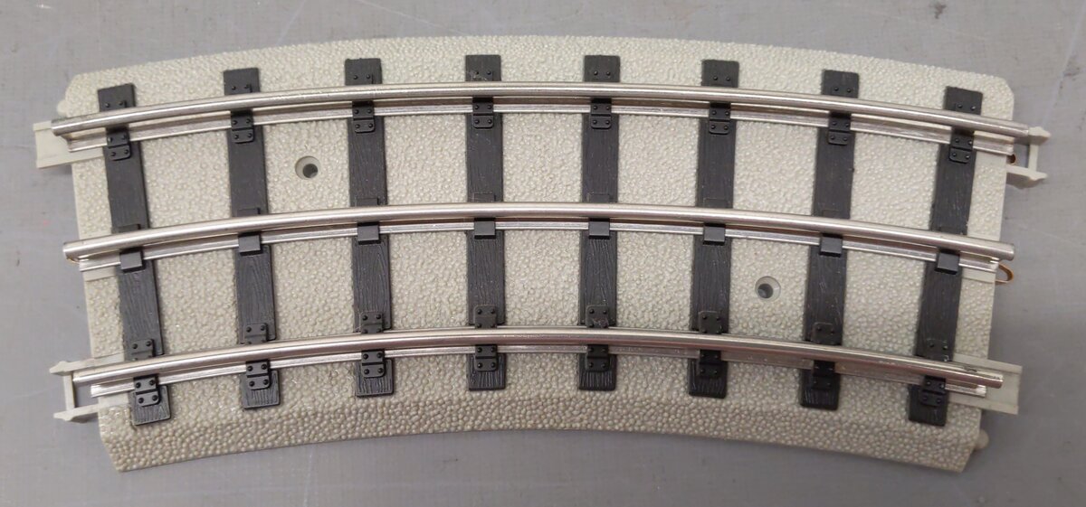 MTH Assorted Standard Gauge Realtrax Straight/Curved Tracks w/ Lock-on [19] EX