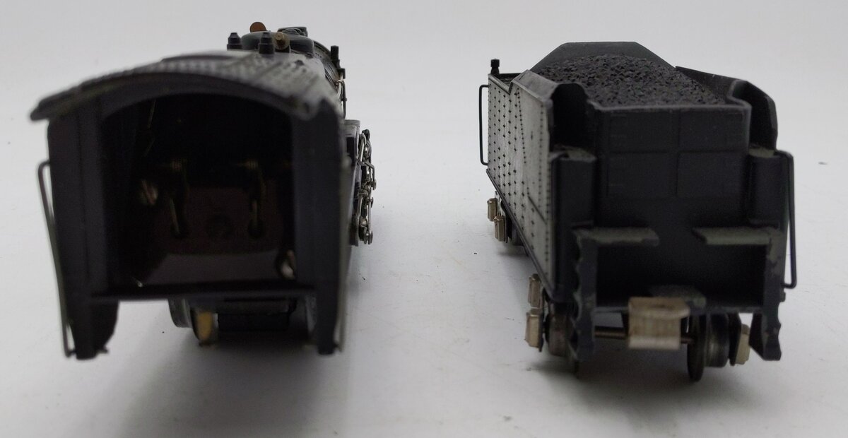 American Flyer 561 Vintage O Pennsylvania 4-6-2 Steam Locomotive w/ Tender VG