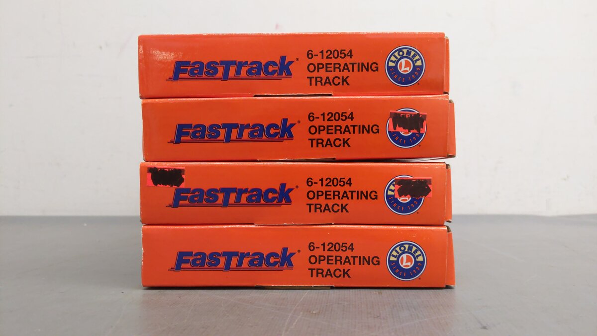 Lionel 6-12054 O FasTrack Operating Track [4] EX/Box