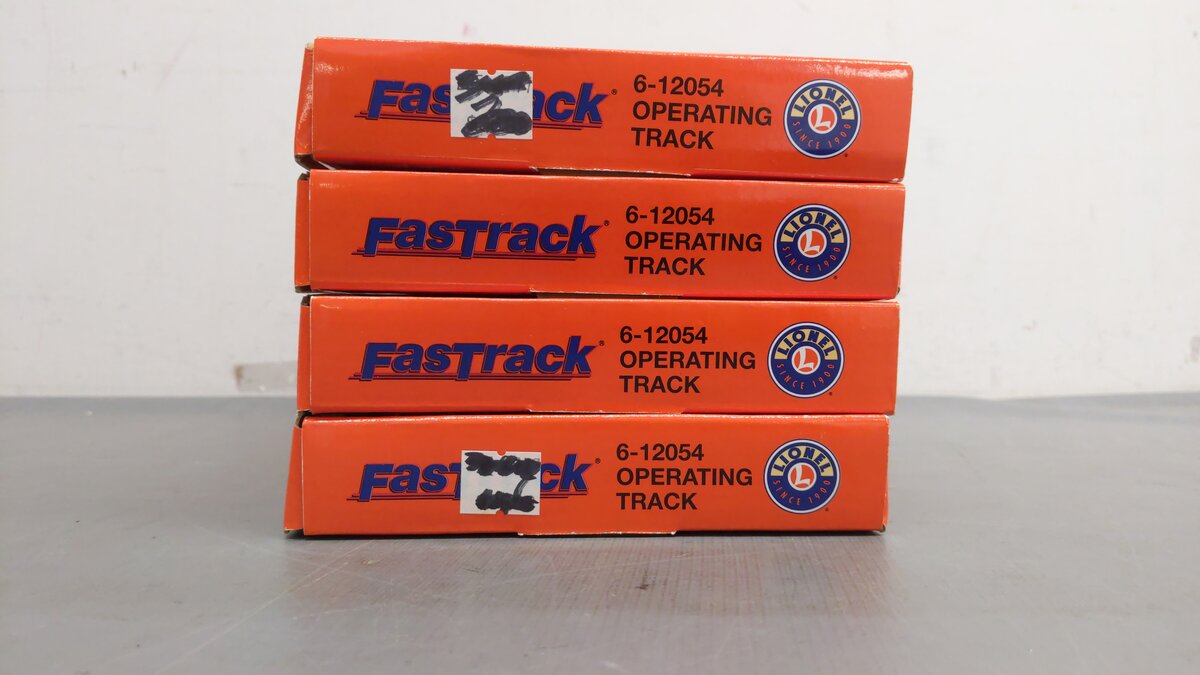 Lionel 6-12054 O FasTrack Operating Track [4] EX/Box