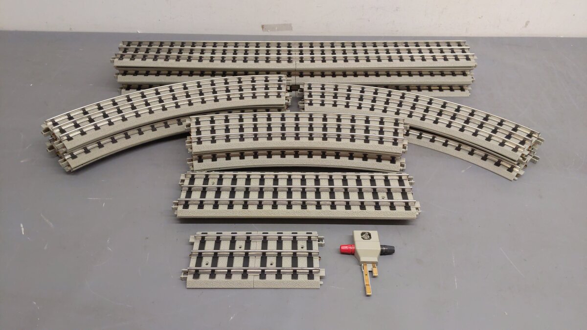 MTH Assorted Standard Gauge Realtrax Straight/Curved Tracks w/ Lock-on [19] EX