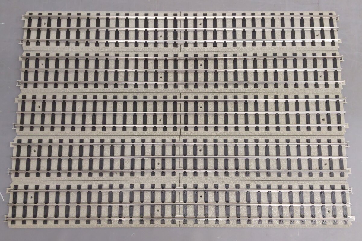 MTH Assorted Standard Gauge Realtrax Straight/Curved Tracks w/ Lock-on [19] EX