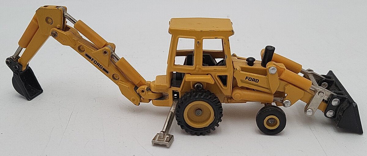 Ertl 885 1:64 Diecast Ford Tractor Loader Backhoe EX