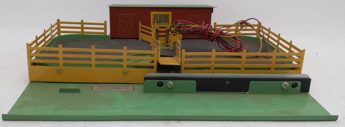 American Flyer 771 Vintage S Operating Cattle Stockyard VG