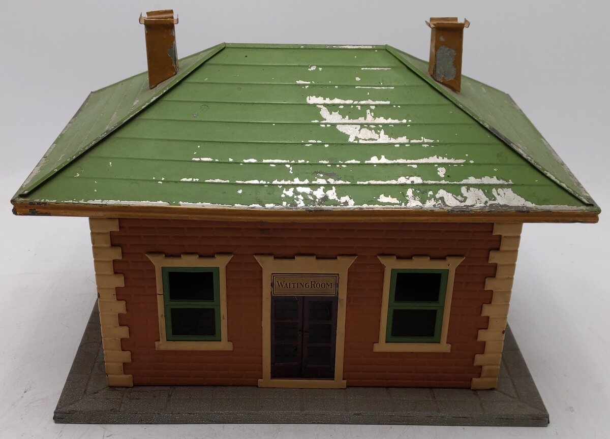 Lionel 124 Vintage Standard Gauge Lionel City Tinplate Station w/ Lights