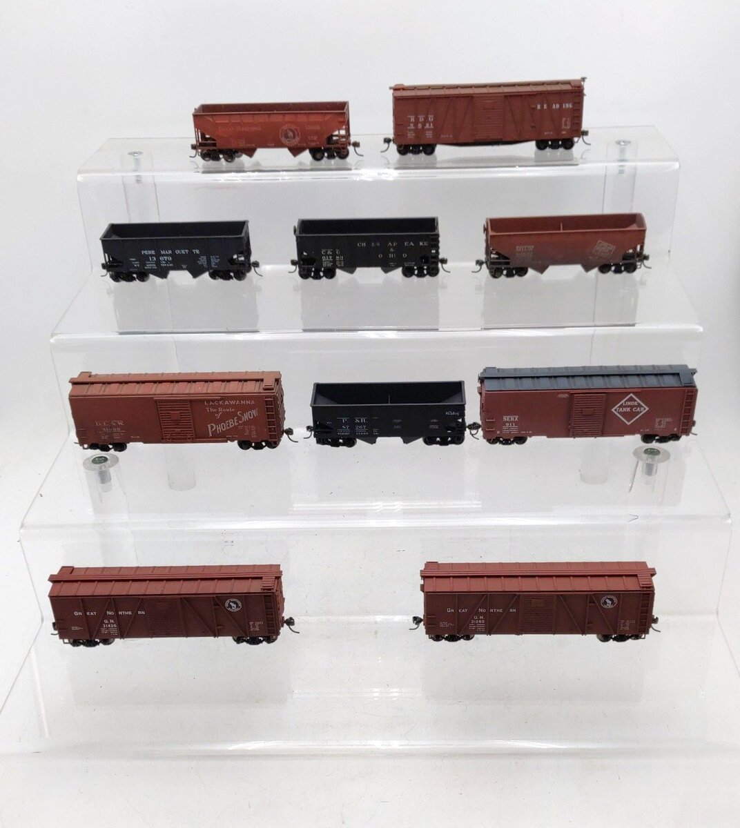 Accurail & Other HO Scale Assorted Freight Cars [10] EX