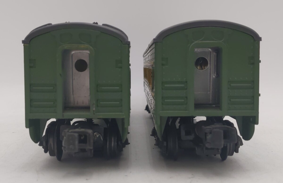 Lionel Vintage O Lionel Lines Passenger Cars #2401, 2402 [2] EX