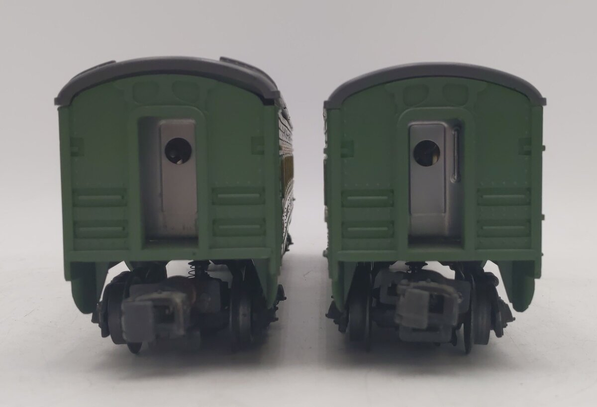 Lionel Vintage O Lionel Lines Maplewood Passenger Cars #2400, 2400 [2] EX