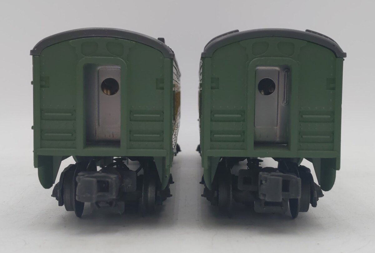 Lionel Vintage O Lionel Lines Maplewood Passenger Cars #2400, 2400 [2] EX