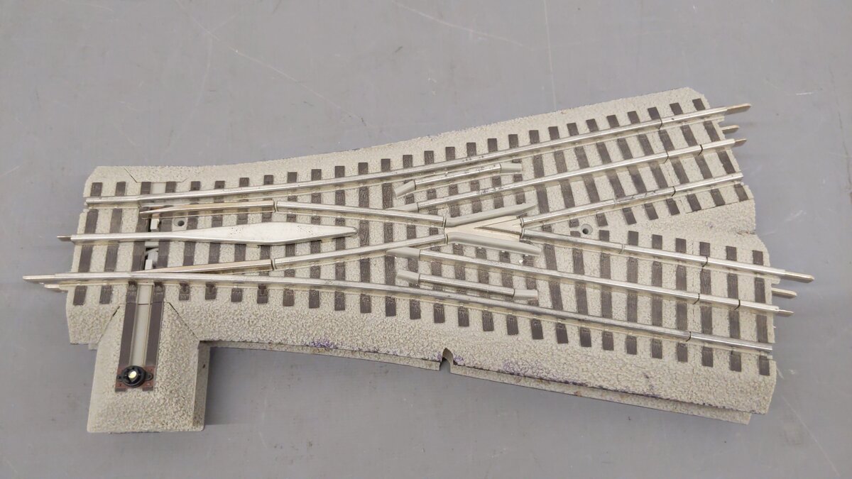 Lionel 6-12047 O-72 Remote-Control FasTrack Wye Switch Turnout [2] EX