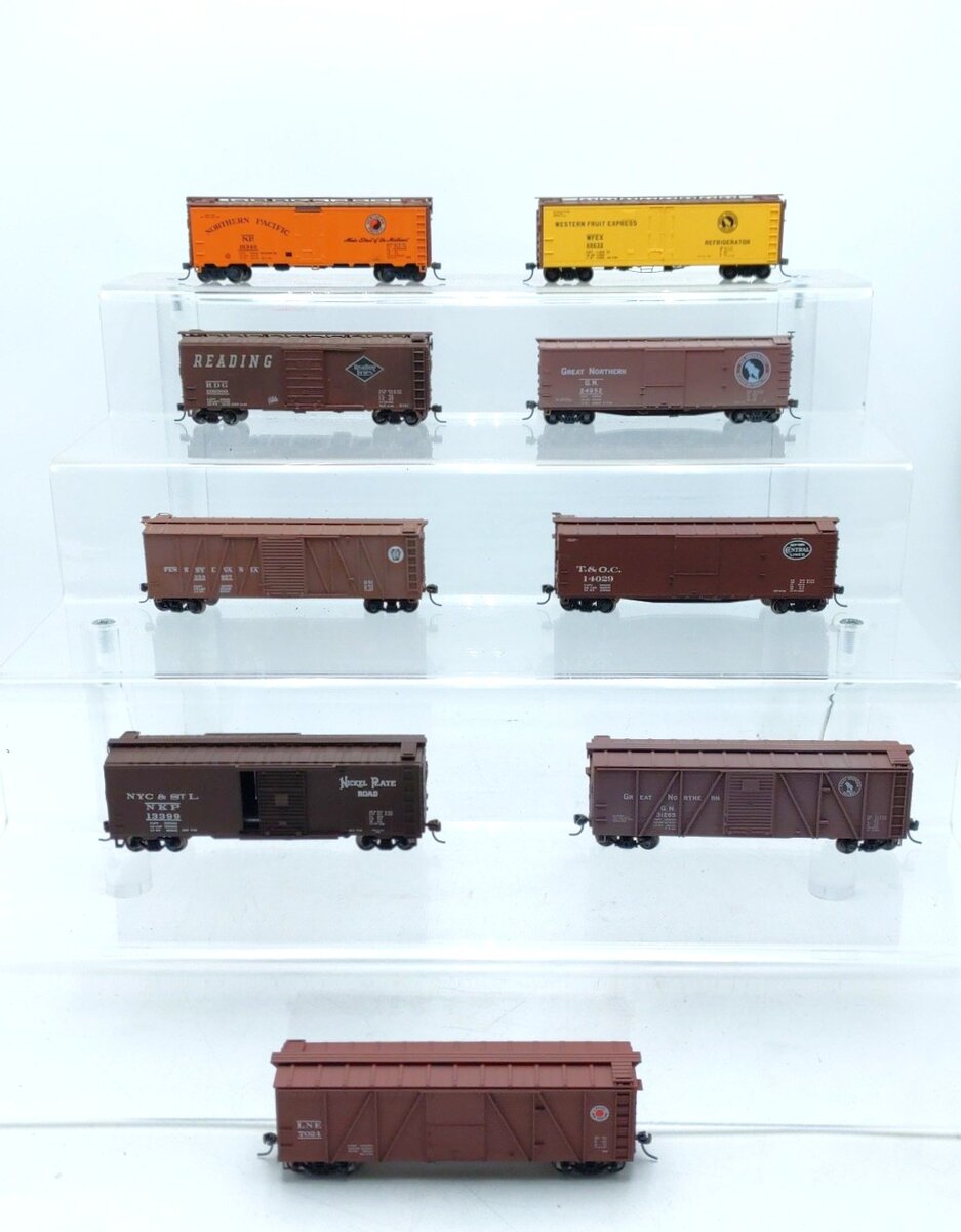Accurail & Other HO Scale Assorted Freight Cars [9] VG