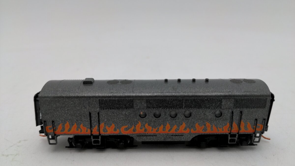 Micro-Trains 98702521 N Scale Smokey Bear Forest Fire Prevention Diesel Loco VG/Box