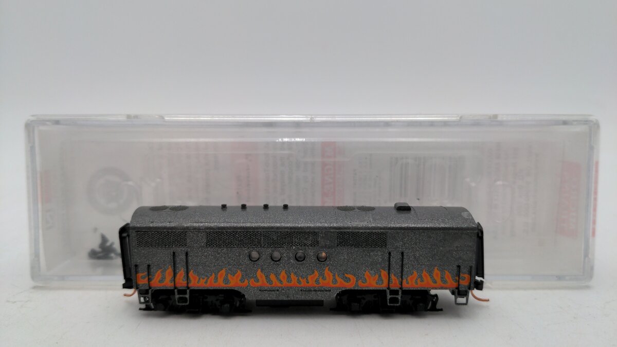 Micro-Trains 98702521 N Scale Smokey Bear Forest Fire Prevention Diesel Loco VG/Box