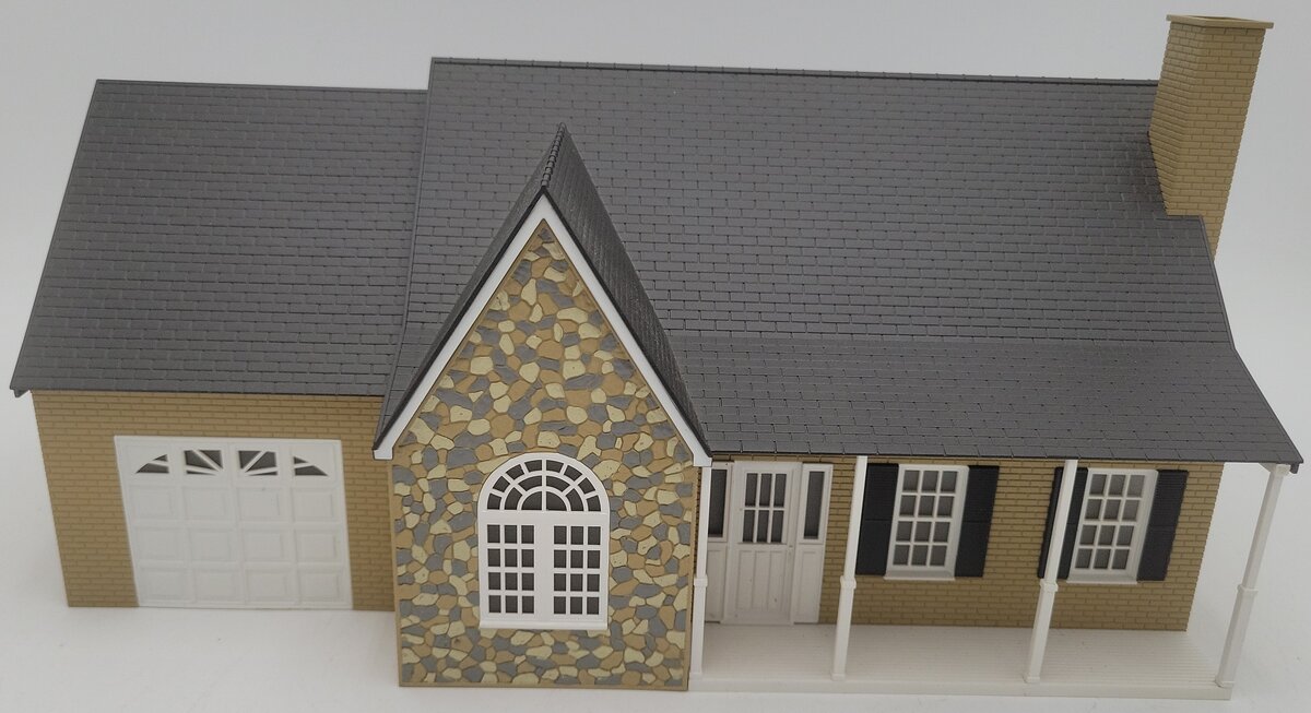 Lionel 6-34112 O Gauge Fieldstone House EX