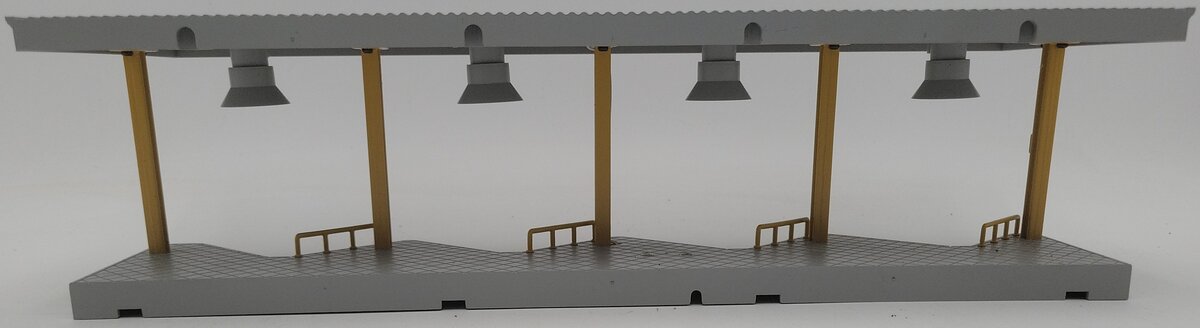 MTH 30-90211 Pittsburgh Steelers Bus Station Only EX