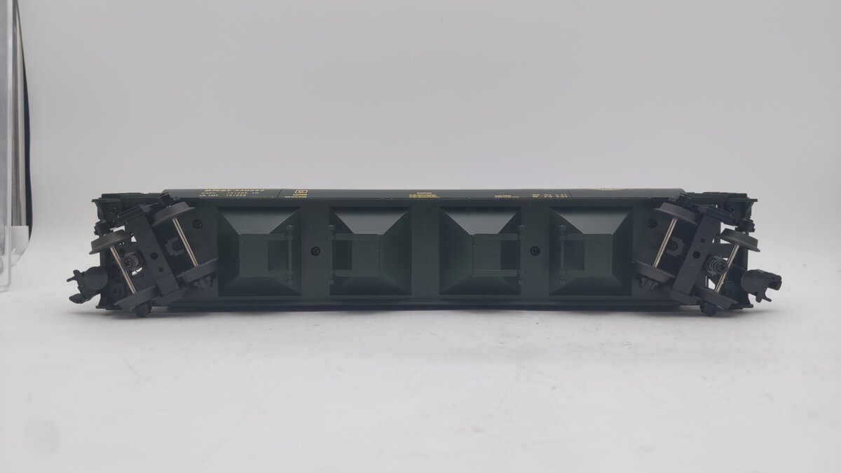 MTH 20-97471 O Gauge BNSF Hopper Car #430482 EX