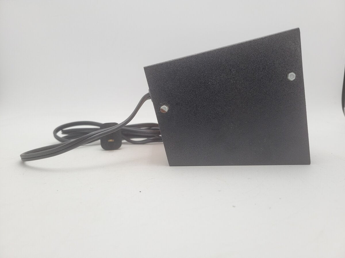 MRC ControlMaster-X Transistorized HO or N Gauge Train Controller/Box
