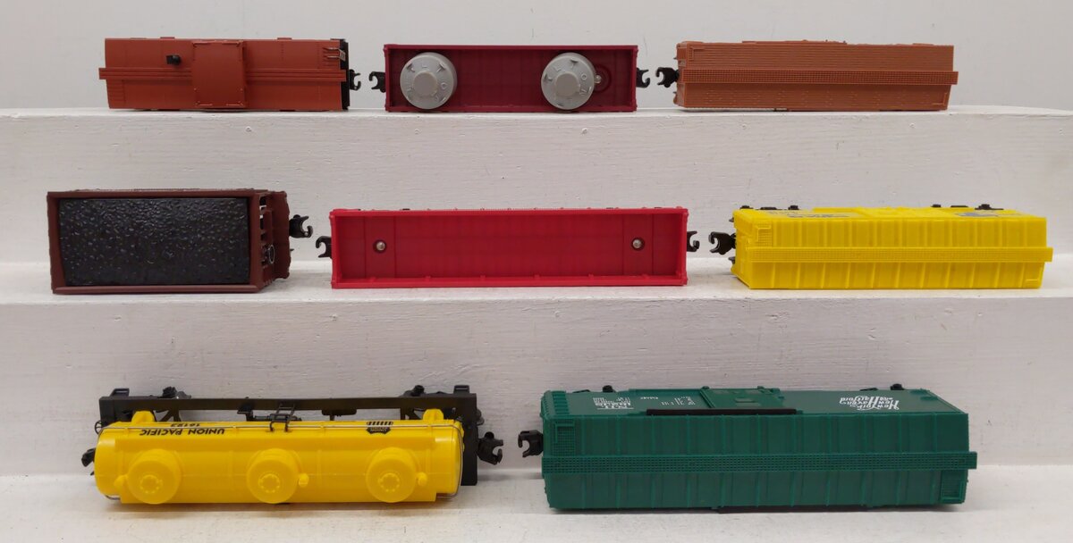 Lionel & K-Line Assorted O Gauge Freight Cars [8] EX/Box