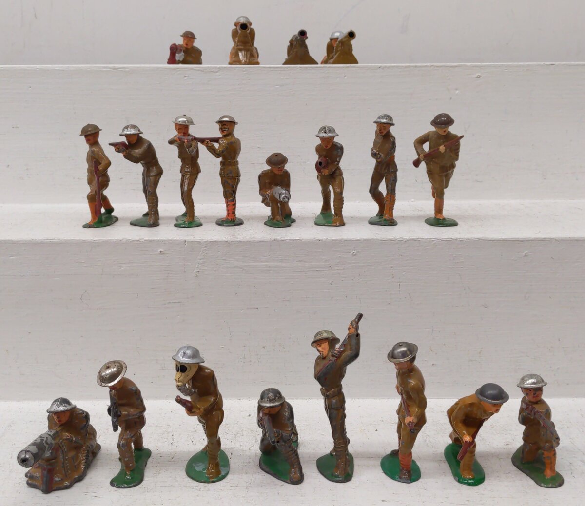 Vintage Lead Army Figurines [20] VG