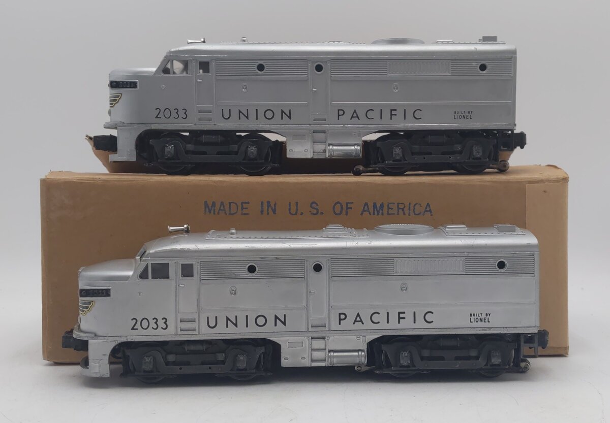 Lionel 2033 Vintage O Union Pacific Alco AA Diesel Locomotive Set EX/Box