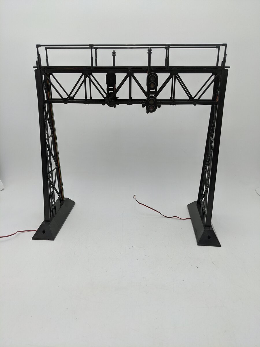 Aristo-Craft 7110 G Gauge Signal Bridge With Lights For 2 Tracks EX