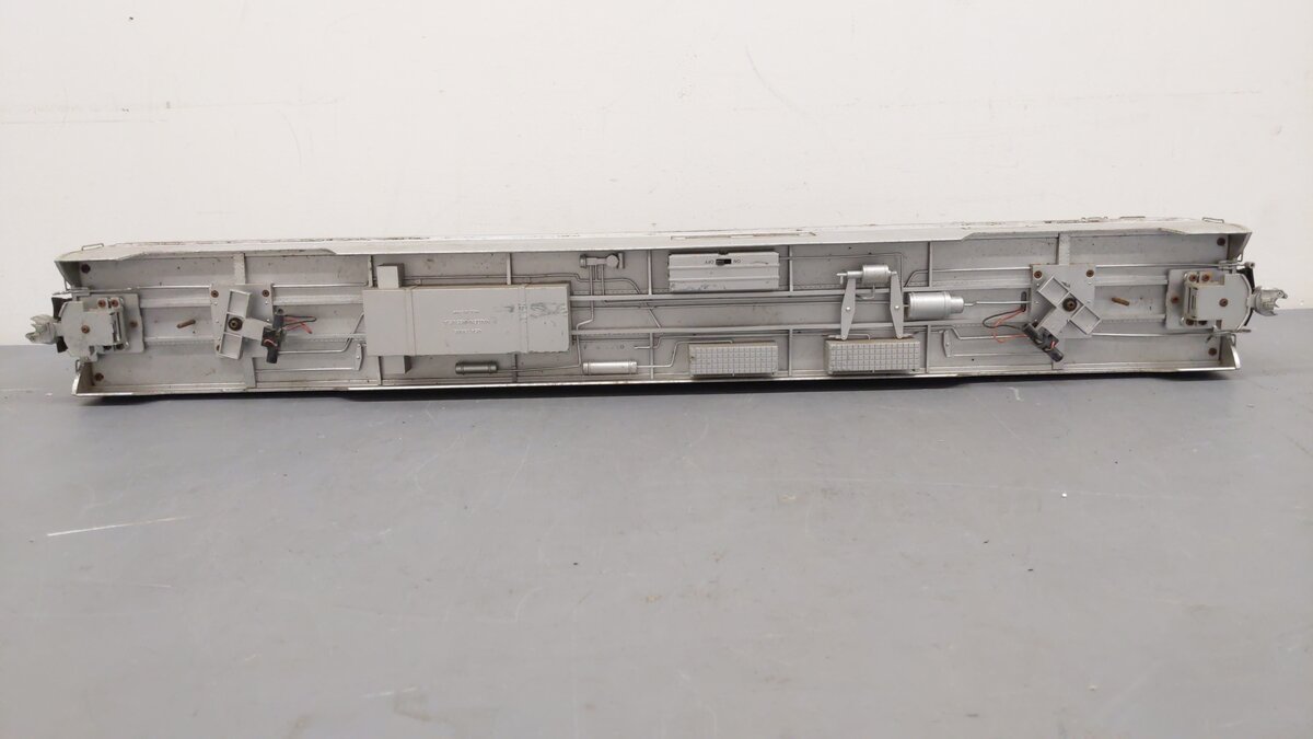 USA Trains R31006-2 Santa Fe Super Chief Vista Dome #4 Car #503 VG