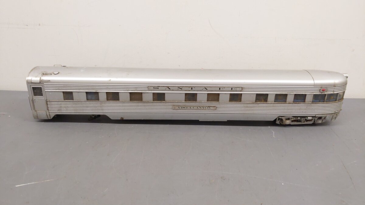USA Trains R31000 G Santa Fe "Vista Canyon" Corrugated Aluminum Observation Car VG