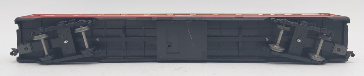 Athearn 1828 HO Scale Southern Pacific Daylight Vista Dome Unlighted Car EX/Box