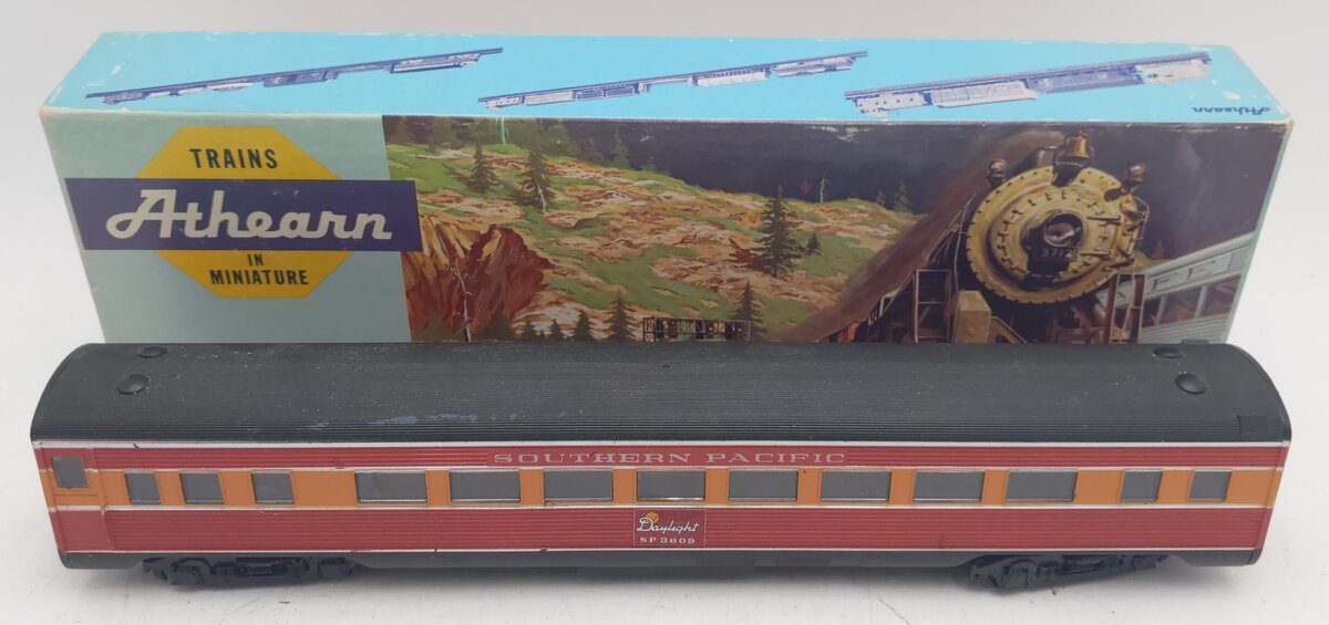 Athearn 1828 HO Scale Southern Pacific Daylight Vista Dome Unlighted Car EX/Box