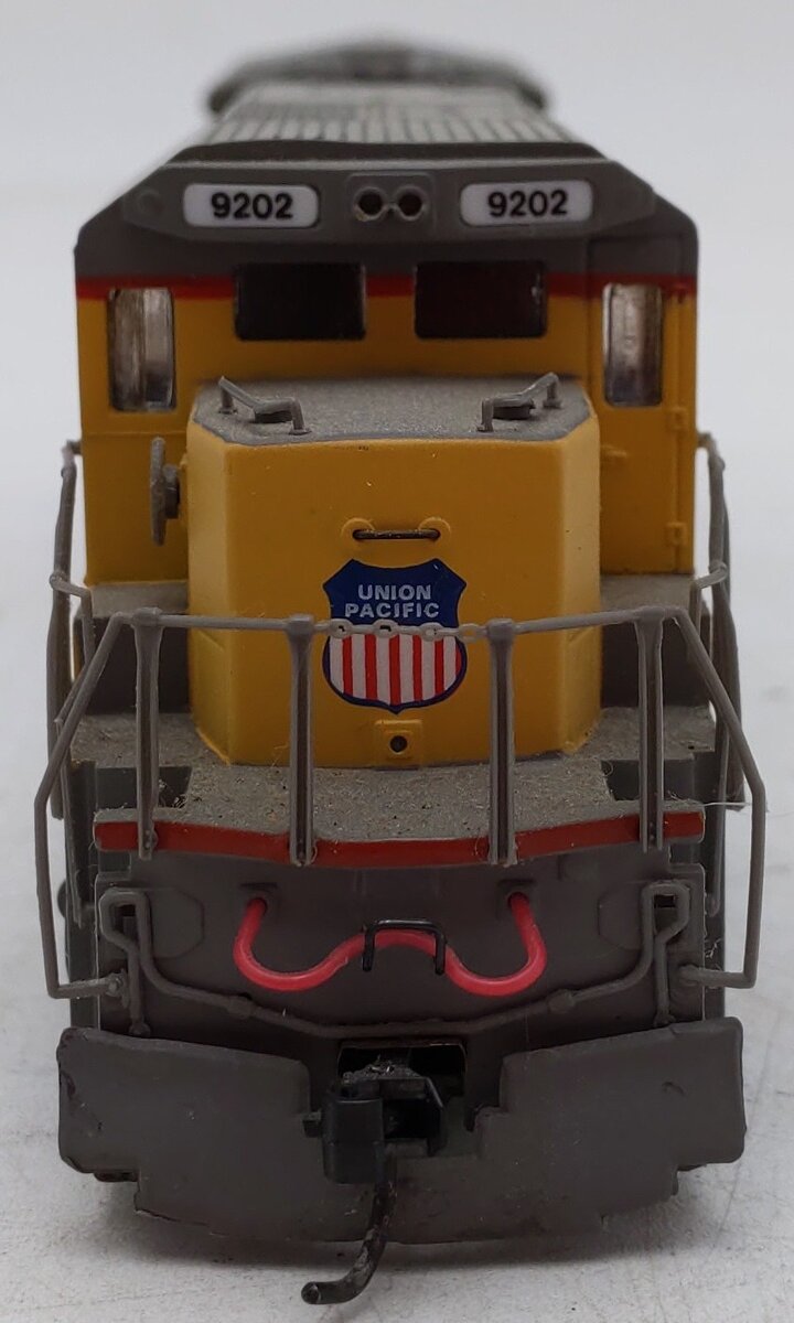 Bachmann 85003 HO Union Pacific Dash 8 40C Diesel Locomotive #9202 EX/Box