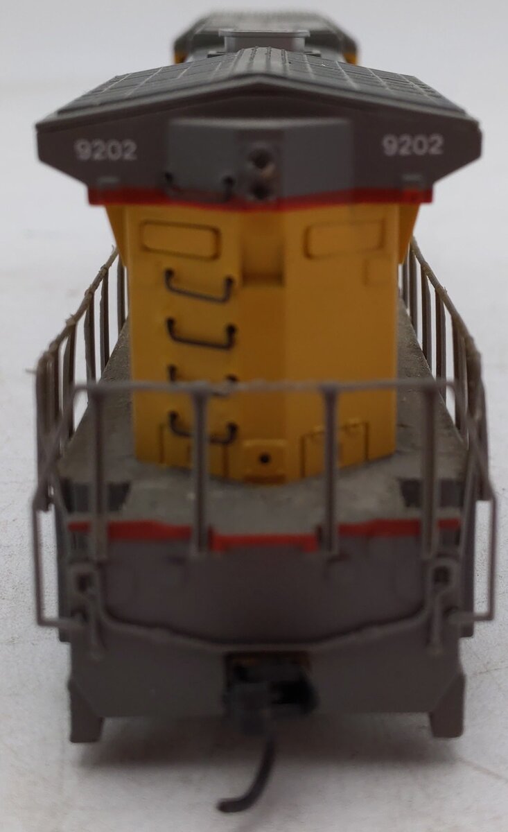 Bachmann 85003 HO Union Pacific Dash 8 40C Diesel Locomotive #9202 EX/Box
